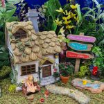 Solar Powered Thatched Fairy House Set
