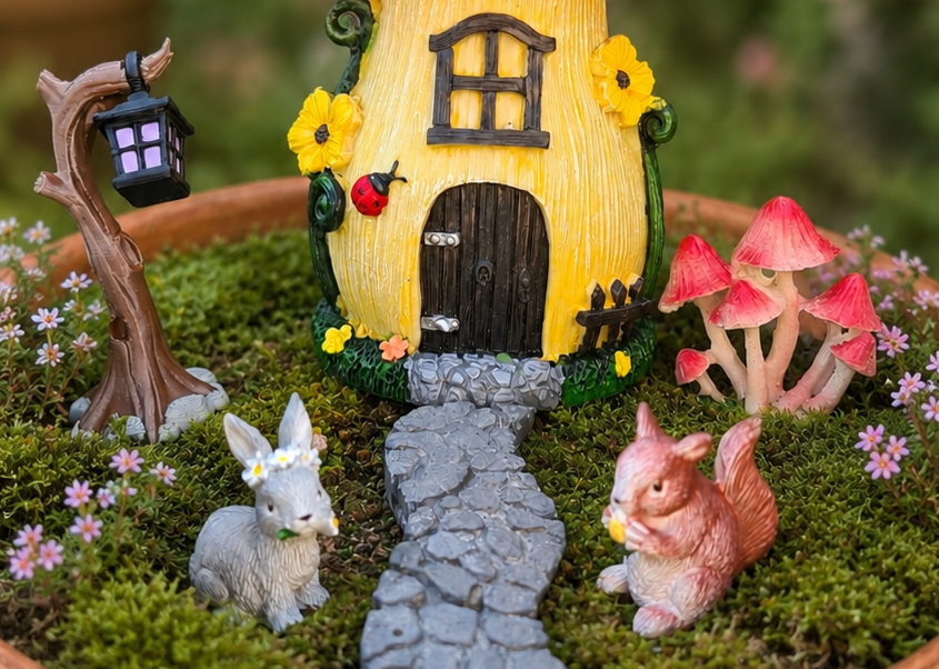 Mini Mushroom Fairy House Set with Path, Lantern, Rabbit, Squirrel & Toadstools – 11cm - Image 2